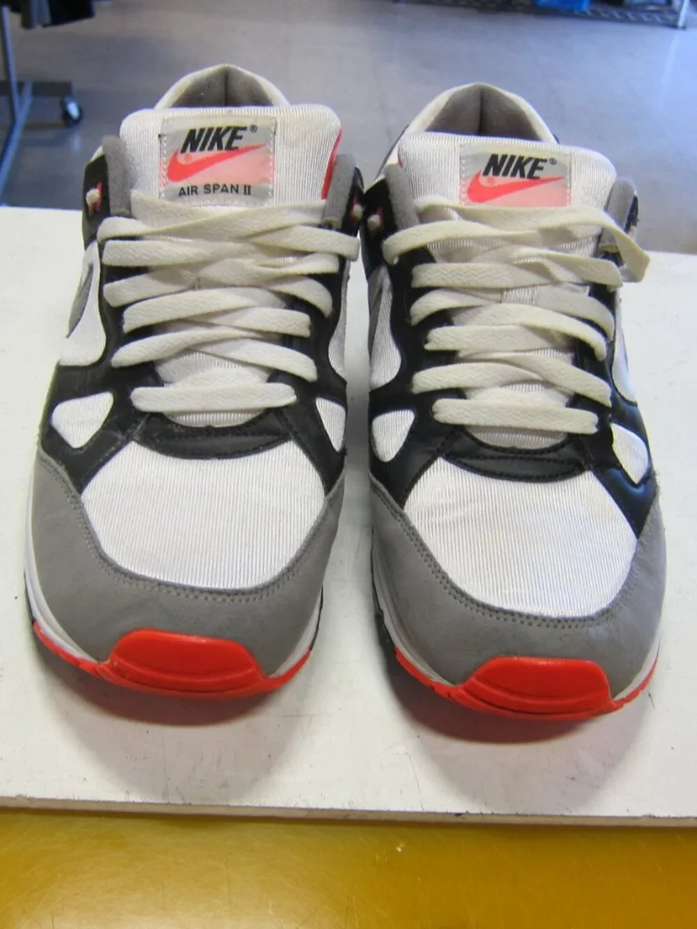 Nike Air Span 2 Men's 12 HotCoral/Wolf Grey/White/Black Shoe's AH8047-005